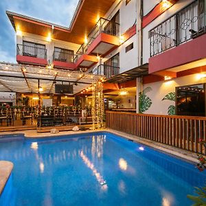 La Fortuna Downtown Hotel Boutique (Adults Only)